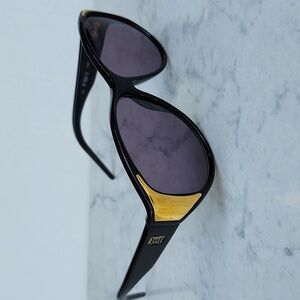 VTG LAURA BIAGIOTTI SUNGLASSES